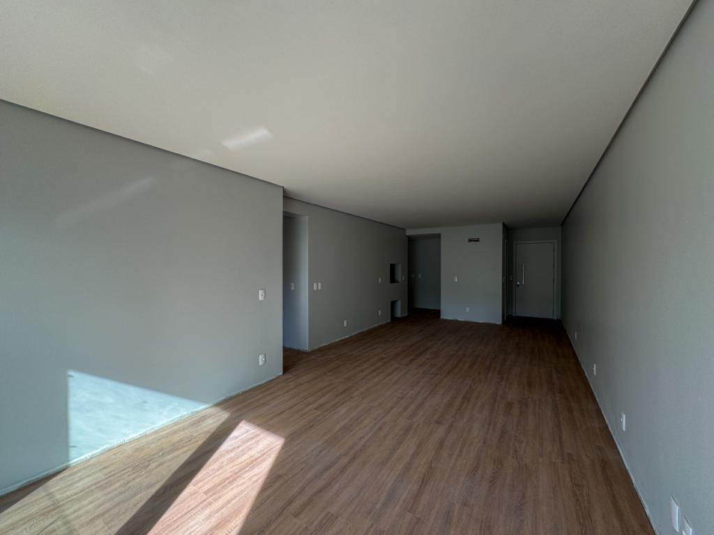 Apartamento 02 Dorm. com 90m² no bairro Centro em Gramado para Comprar