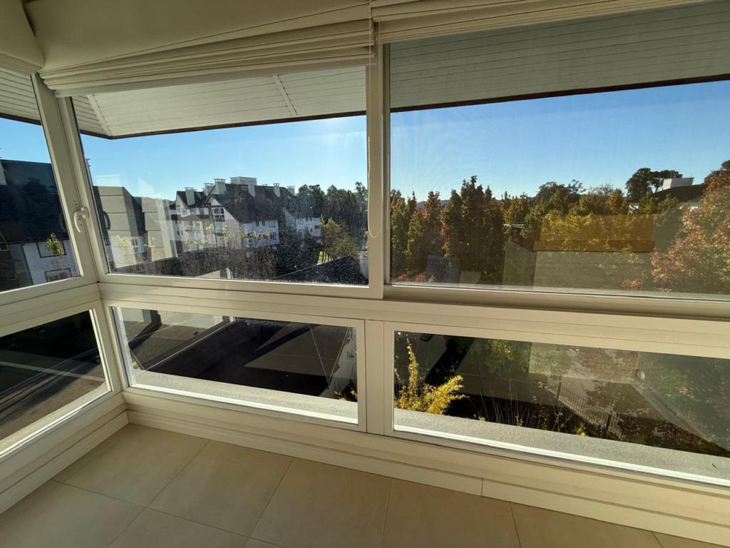 Apartamento 03 Dorm. com 122m² no bairro Bavaria em Gramado para Comprar