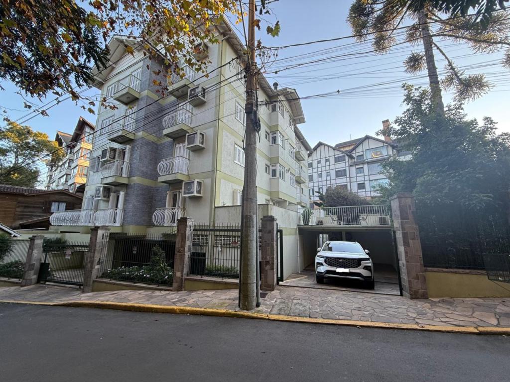 Apartamento 01 Dorm. com 48m² no bairro Centro em Gramado para Comprar