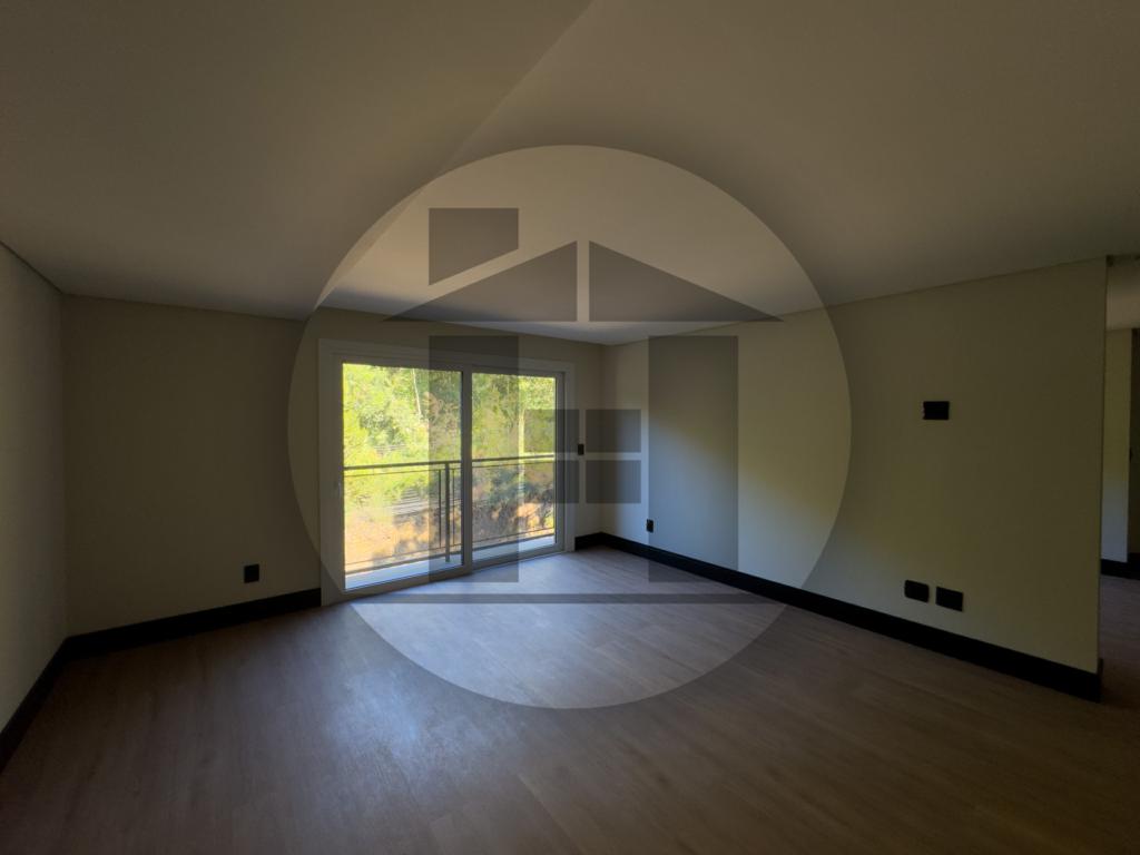 Apartamento 02 Dorm. com 131m² no bairro Avenida Central em Gramado para Comprar