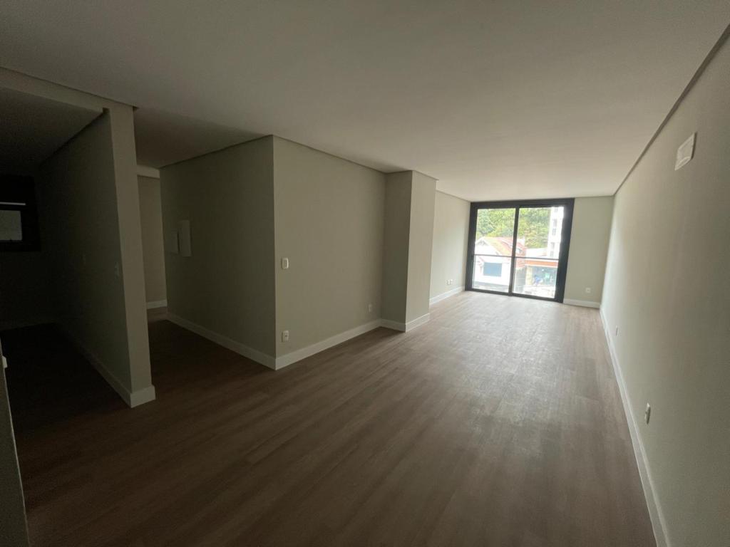 Apartamento 02 Dorm. com 81m² no bairro Floresta em Gramado para Comprar